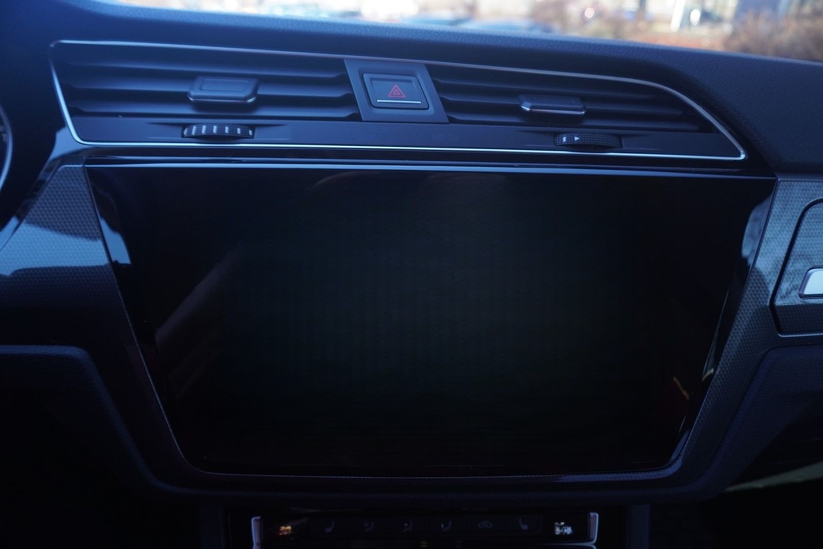 Volkswagen Touran 1.5 TSI Join LED Standheizung Navi ACC foto 15