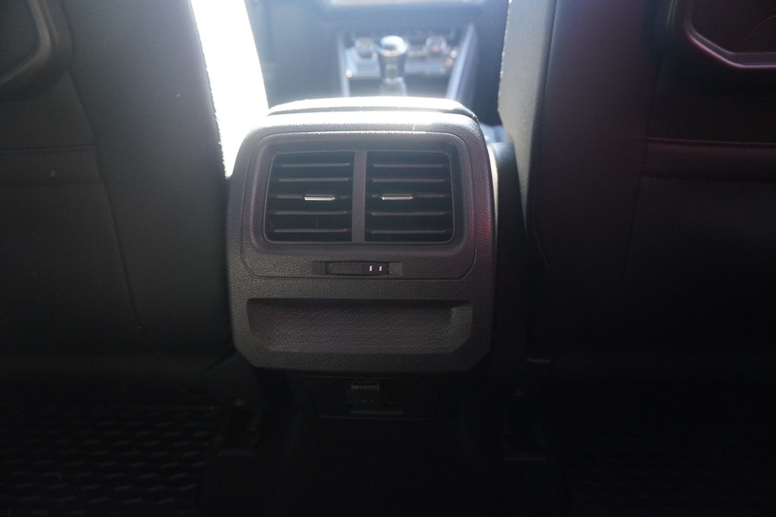 Volkswagen Touran 1.5 TSI Join LED Standheizung Navi ACC foto 23