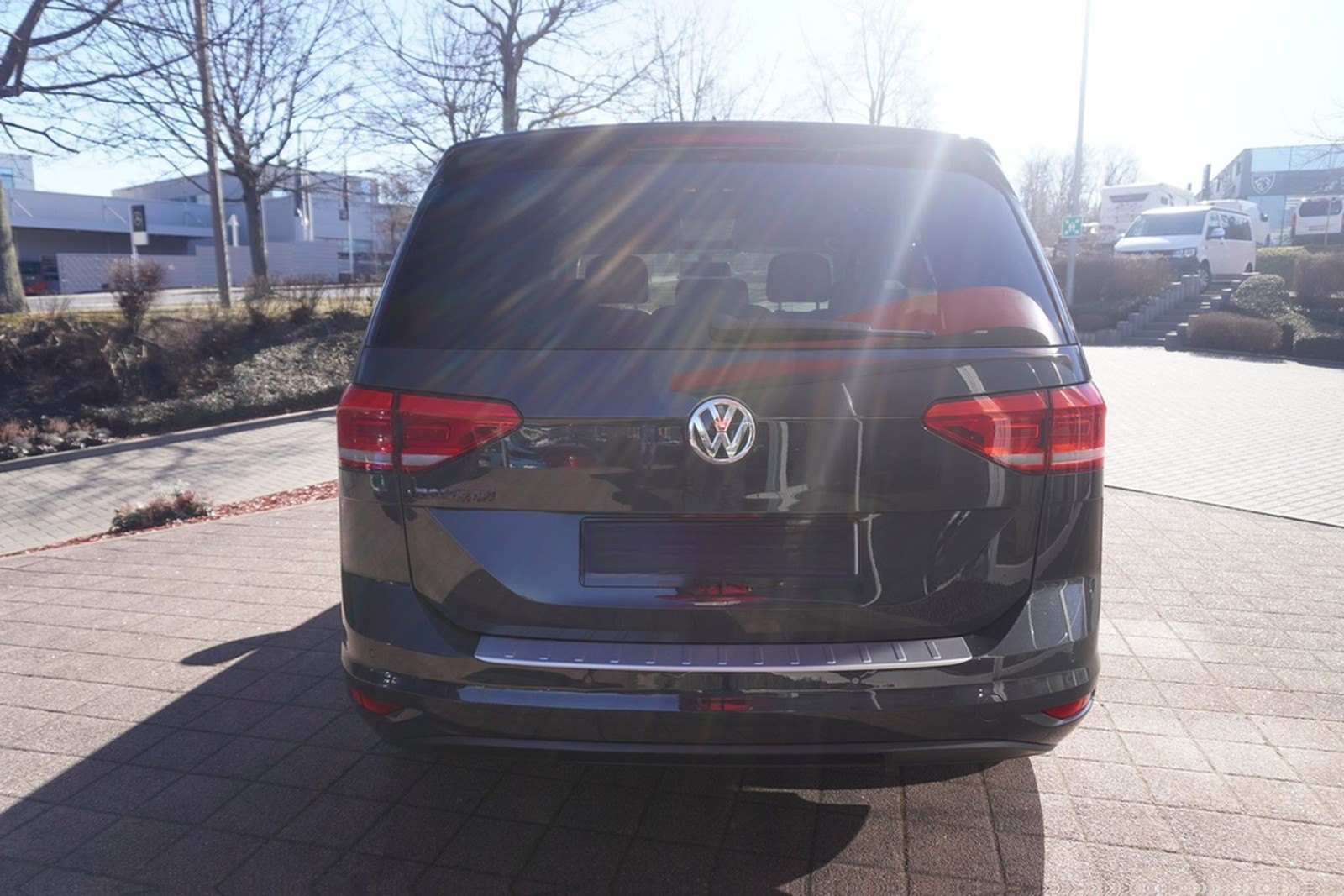 Volkswagen Touran 1.5 TSI Join LED Standheizung Navi ACC foto 4