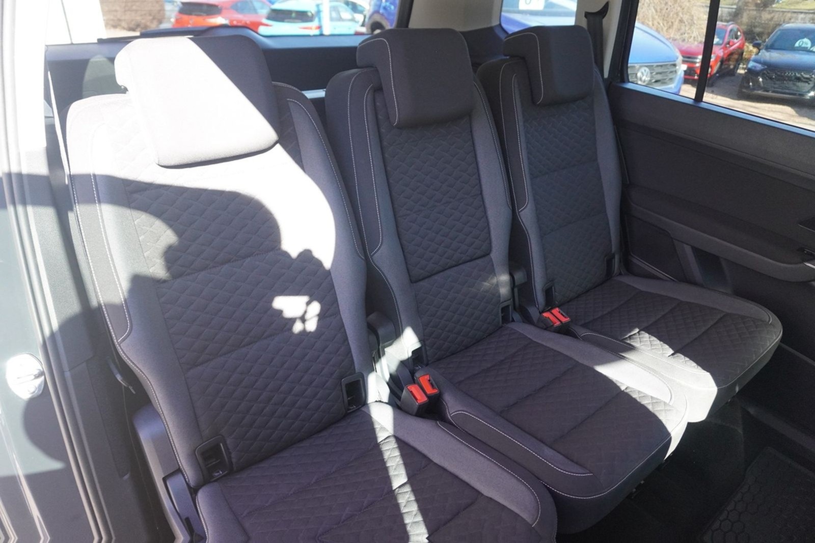 Volkswagen Touran 1.5 TSI Join LED Standheizung Navi ACC foto 39