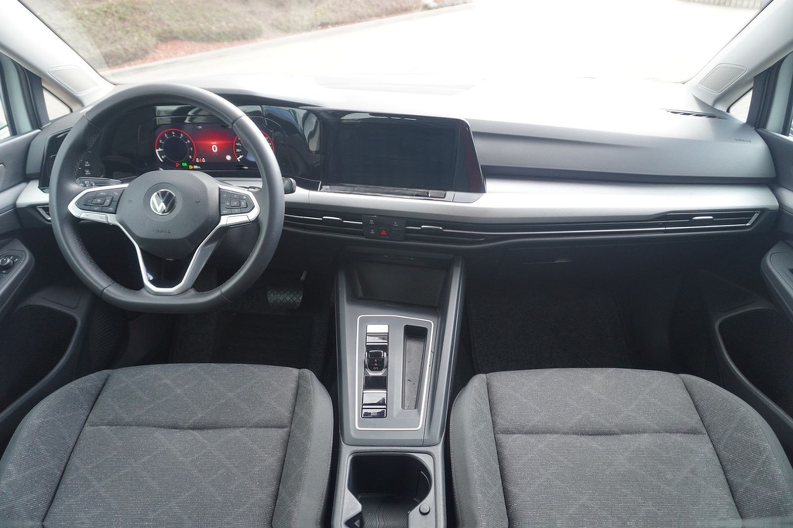 Volkswagen Golf VIII 1.0 eTSI LED Navi ACC Sitzheizung foto 11