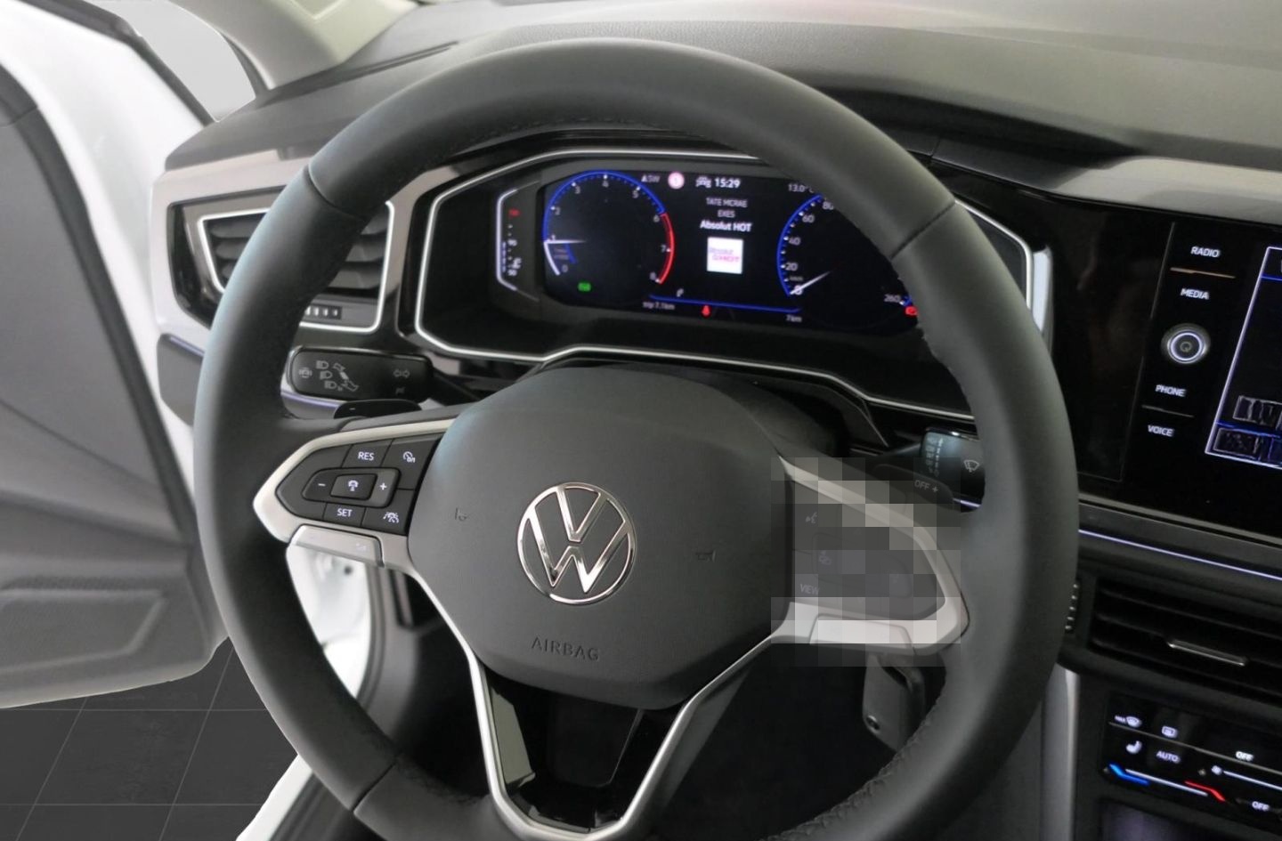 Volkswagen Polo 1.0 TSI DSG Style foto 6