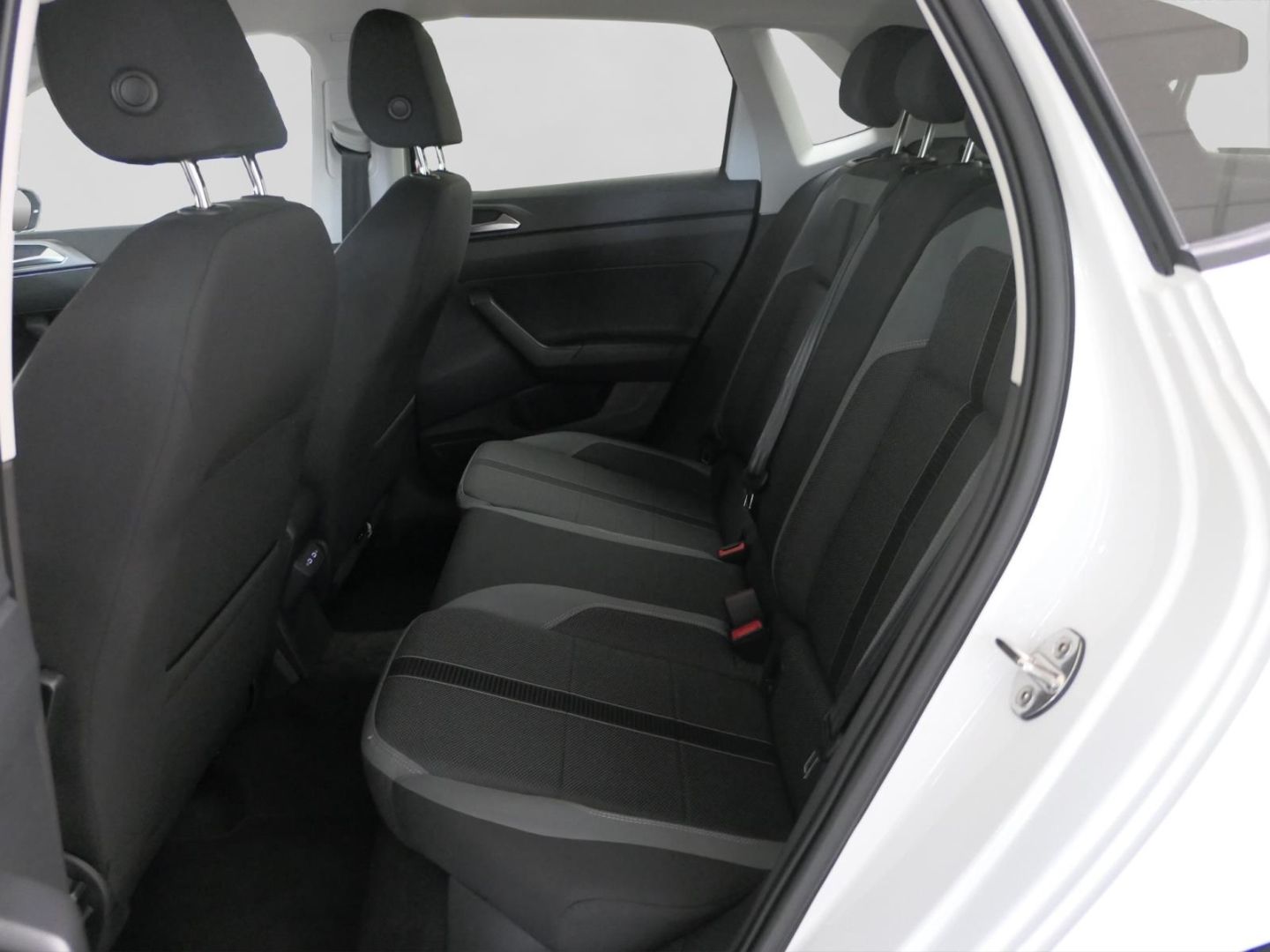 Volkswagen Polo 1.0 TSI DSG Style foto 9