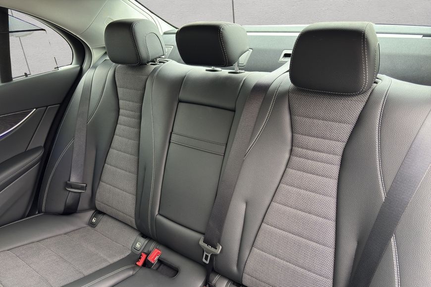 Mercedes-Benz E 400 d 4Matic Avantgarde Standheizung foto 18