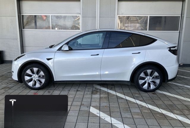 Tesla Model Y Long Range AWD foto 4