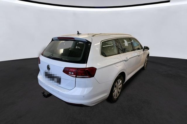 Volkswagen Passat Variant 2.0 TDI DSG AHK+RFK+LED+NAVI+ACC+ foto 5