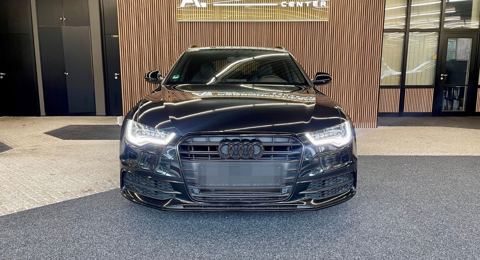 Audi A6 Avant 2.0 TDI sport selection foto 11