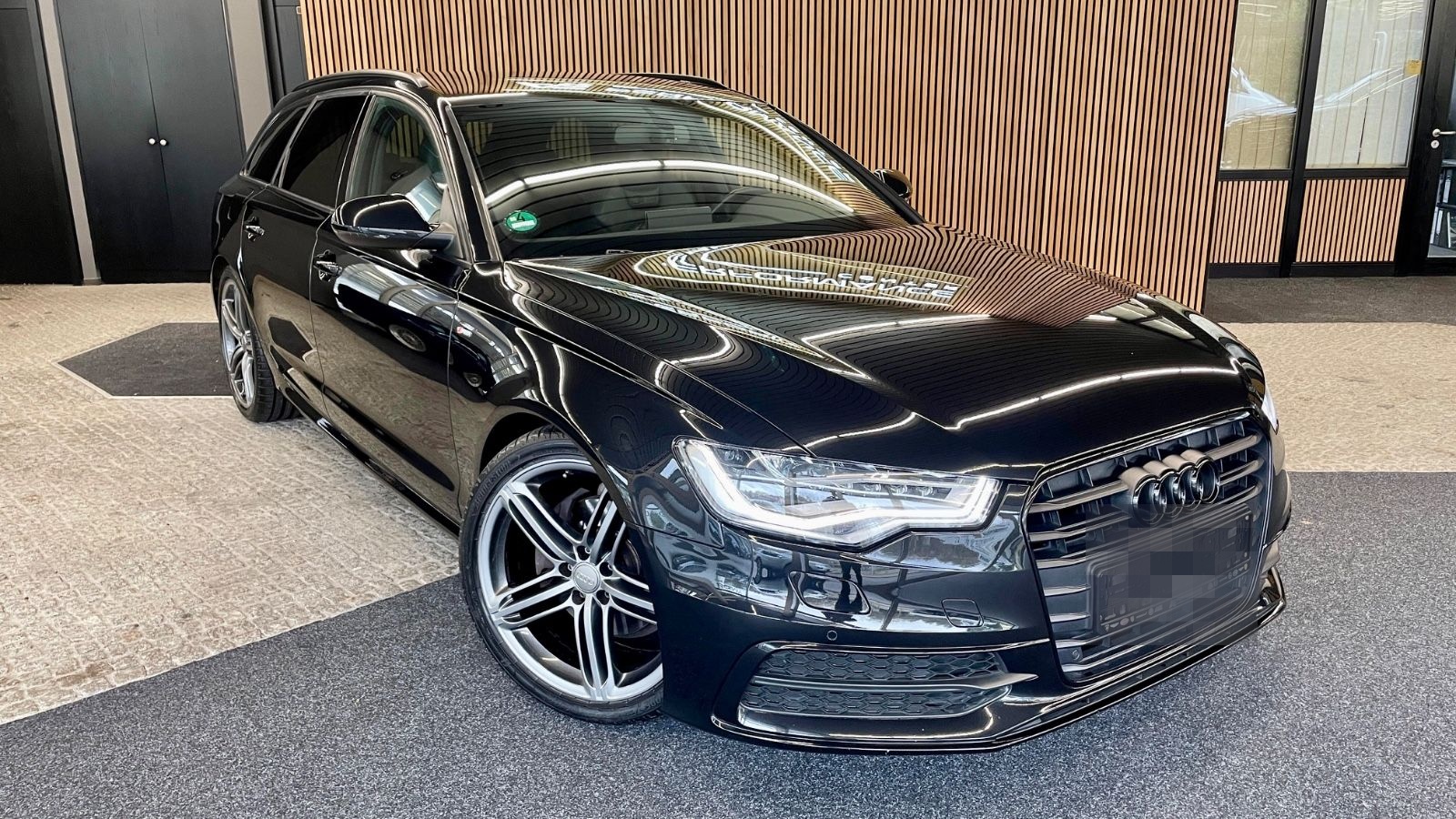 Audi A6 Avant 2.0 TDI sport selection foto 5