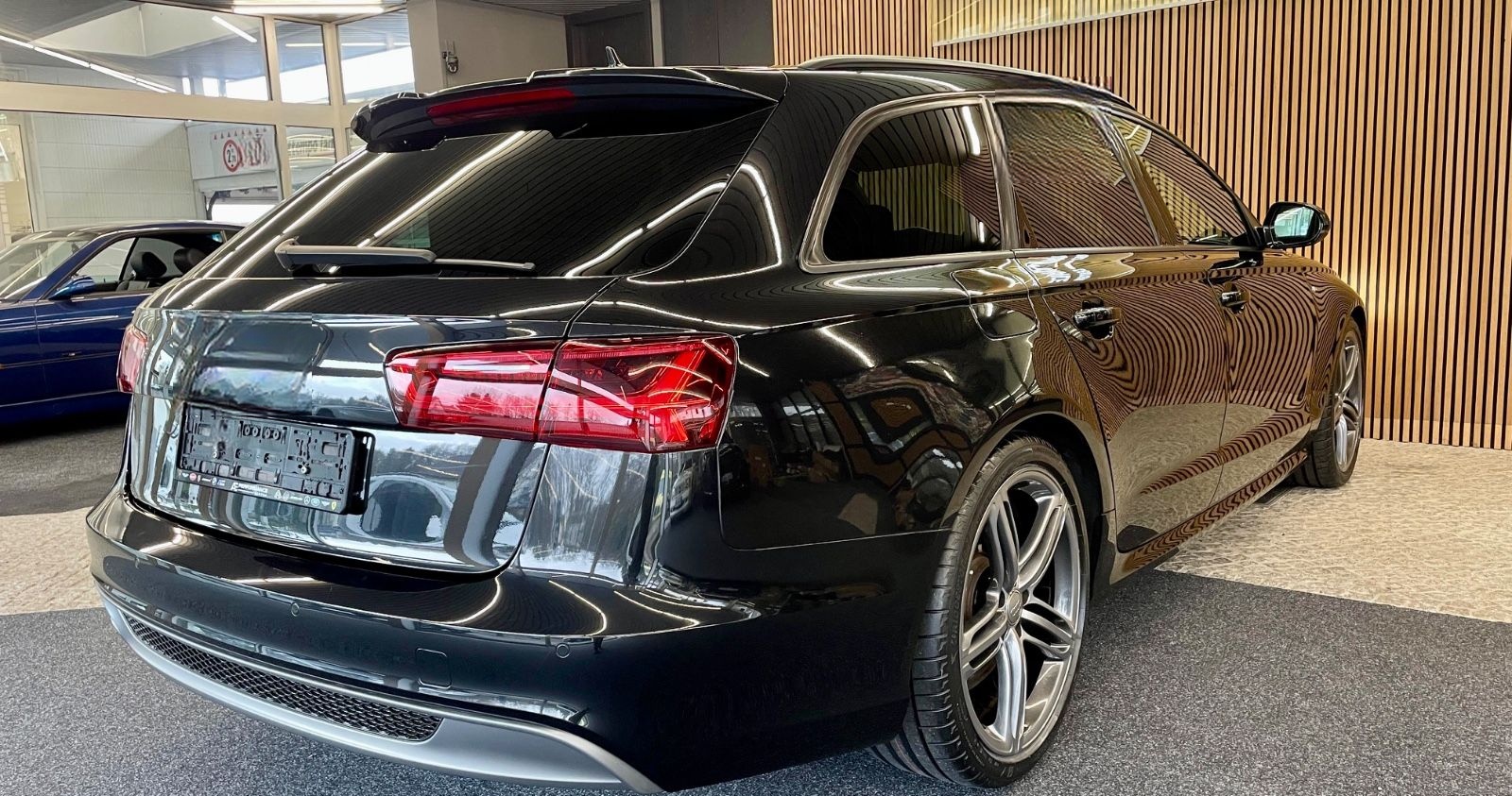 Audi A6 Avant 2.0 TDI sport selection foto 7