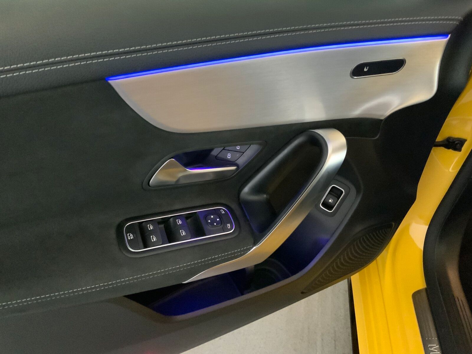 Mercedes-Benz A 250 e AMG Line/Sondermodell Inspiration/Navi foto 12