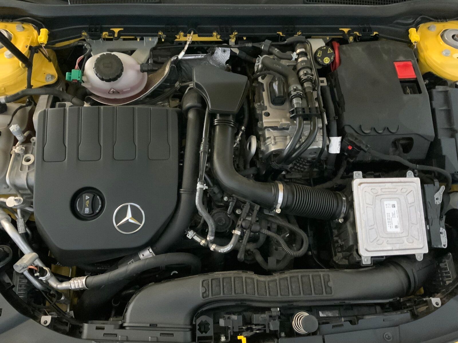 Mercedes-Benz A 250 e AMG Line/Sondermodell Inspiration/Navi foto 13