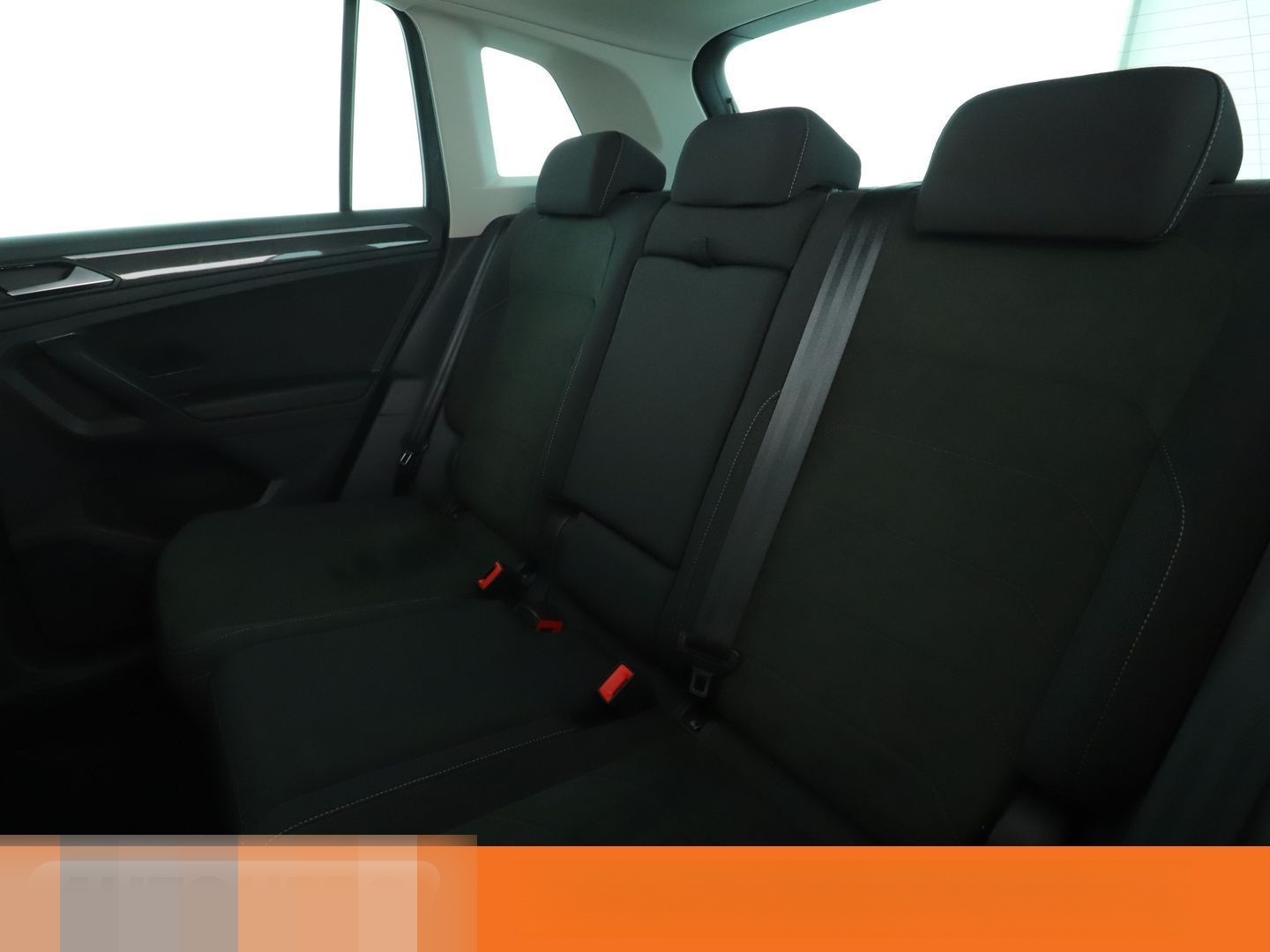 Volkswagen Tiguan 1.5 TSI ACT Elegance Aut.*CAM*ACC*LED*SHZ foto 14