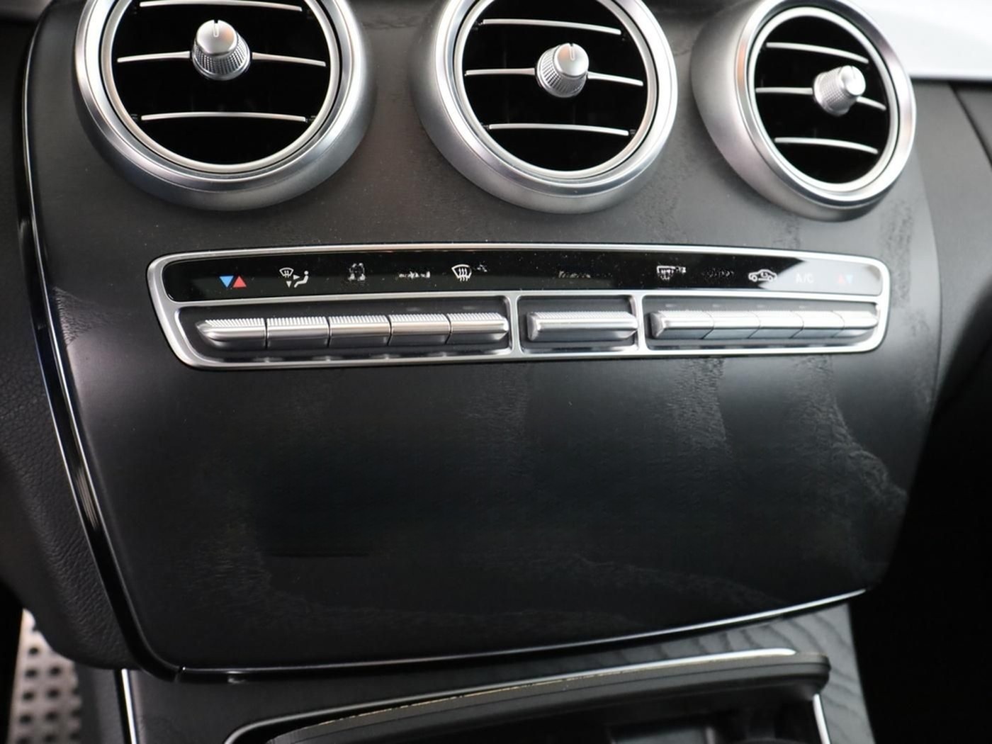 Mercedes-Benz C 200 Coupe AMG*Panorama*LED*Navigation*PTS*SHZ* foto 14