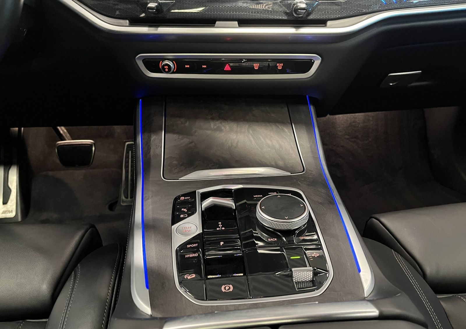 BMW X5 xDrive50e M Sport PANO AHK RFK NAVI Standh. foto 13