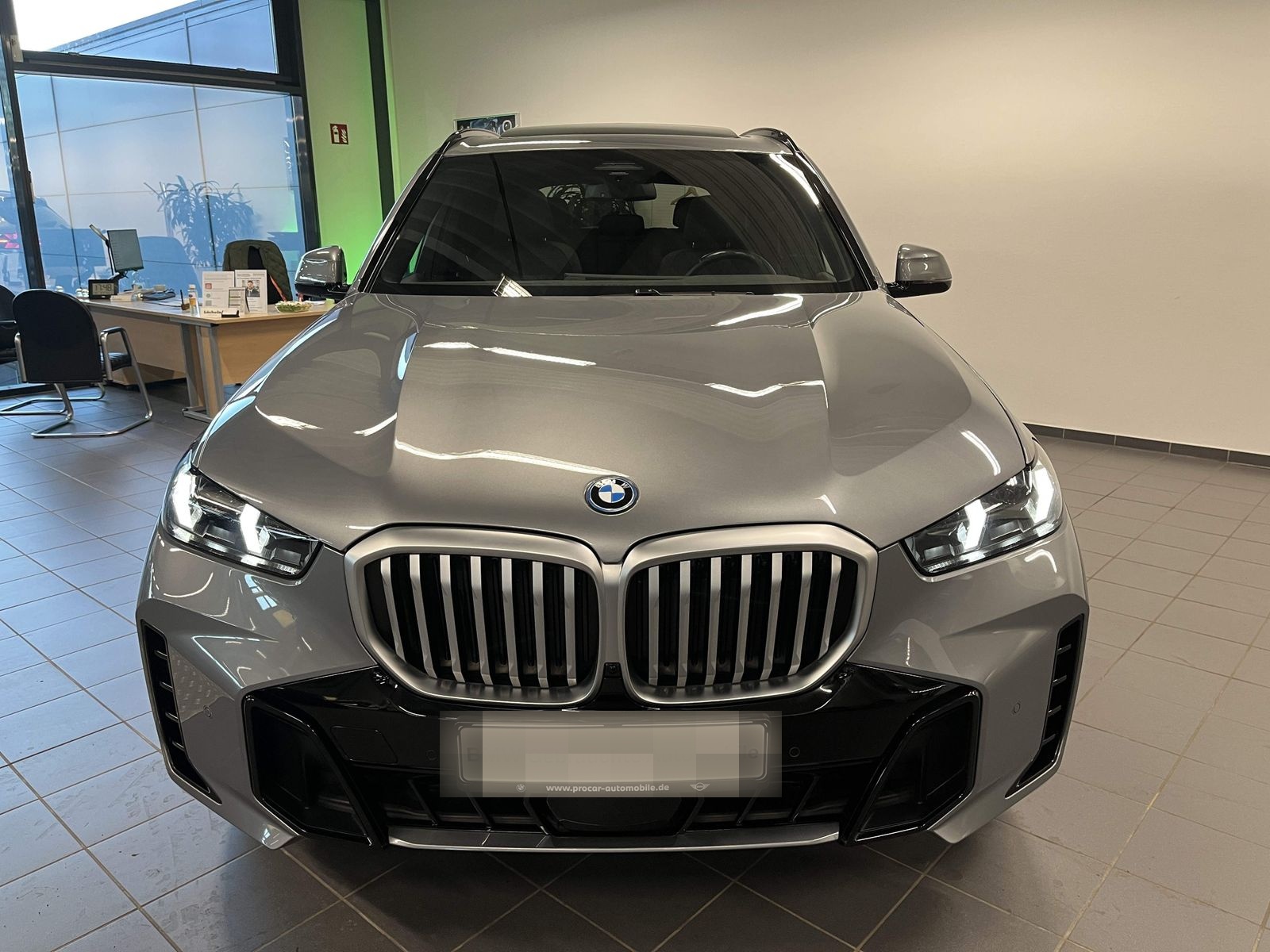 BMW X5 xDrive50e M Sport PANO AHK RFK NAVI Standh. foto 7