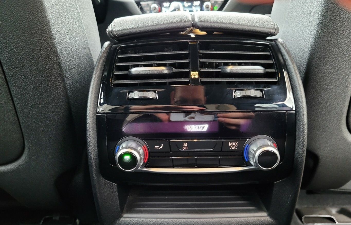 BMW 530 530d xDrive M Sport*AHK*HUD*Standheiz.*Laser foto 11