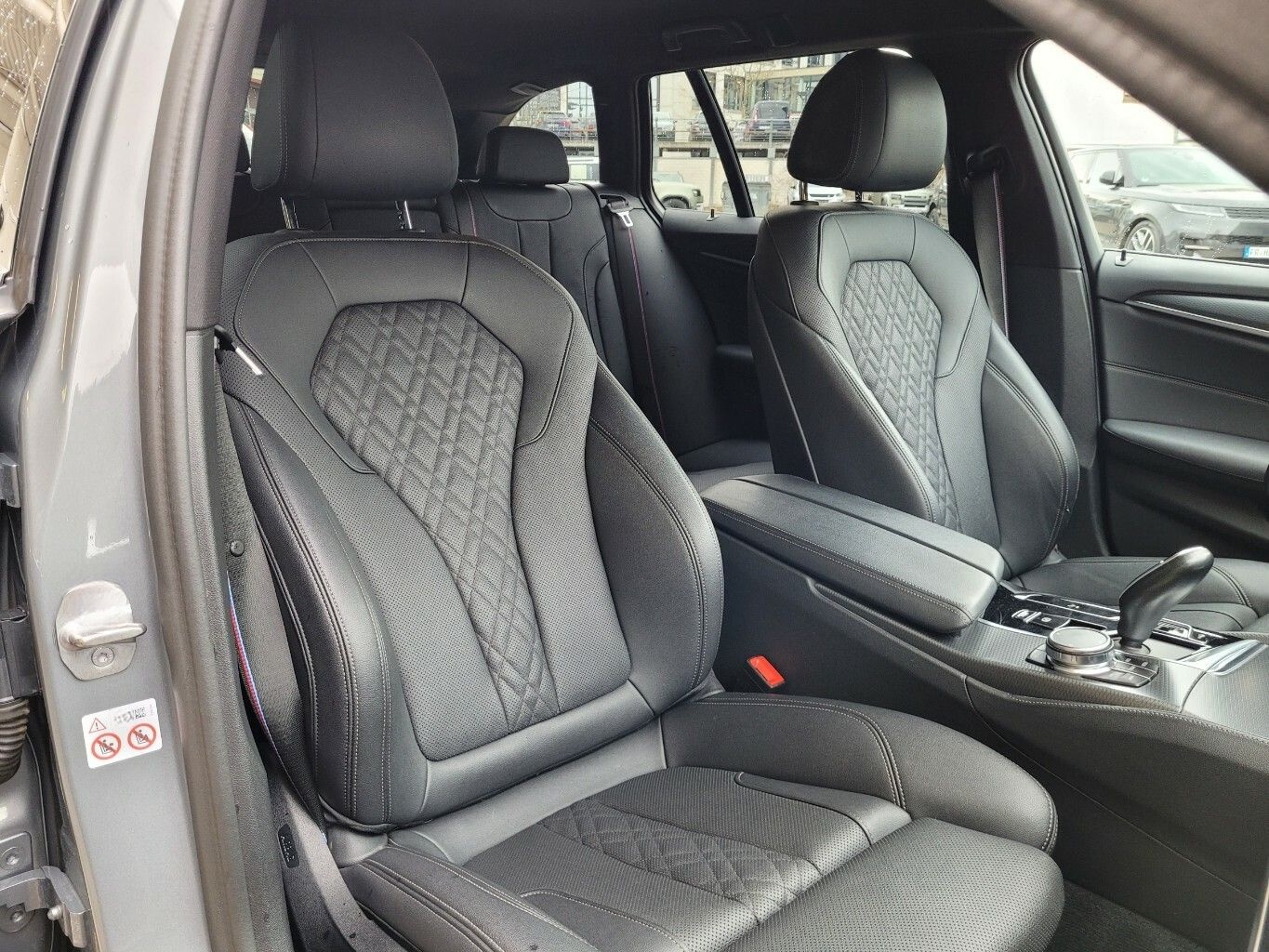 BMW 530 530d xDrive M Sport*AHK*HUD*Standheiz.*Laser foto 9