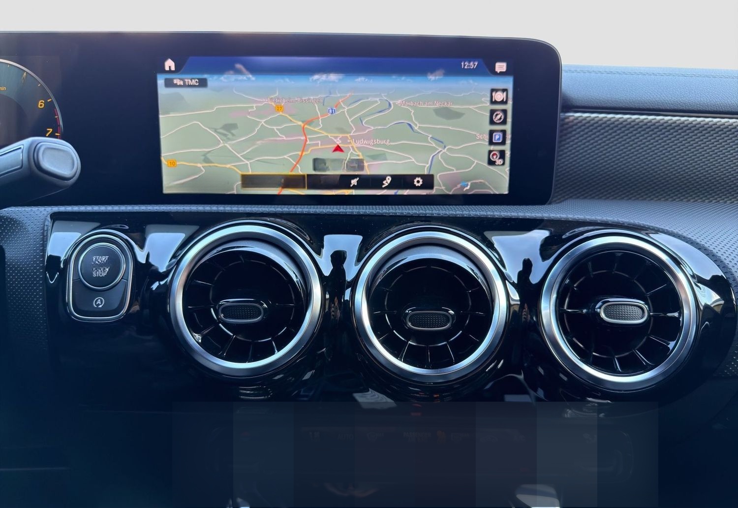 Mercedes-Benz CLA 180 Limousine Progessive DCT Navi LED R-Cam  foto 19