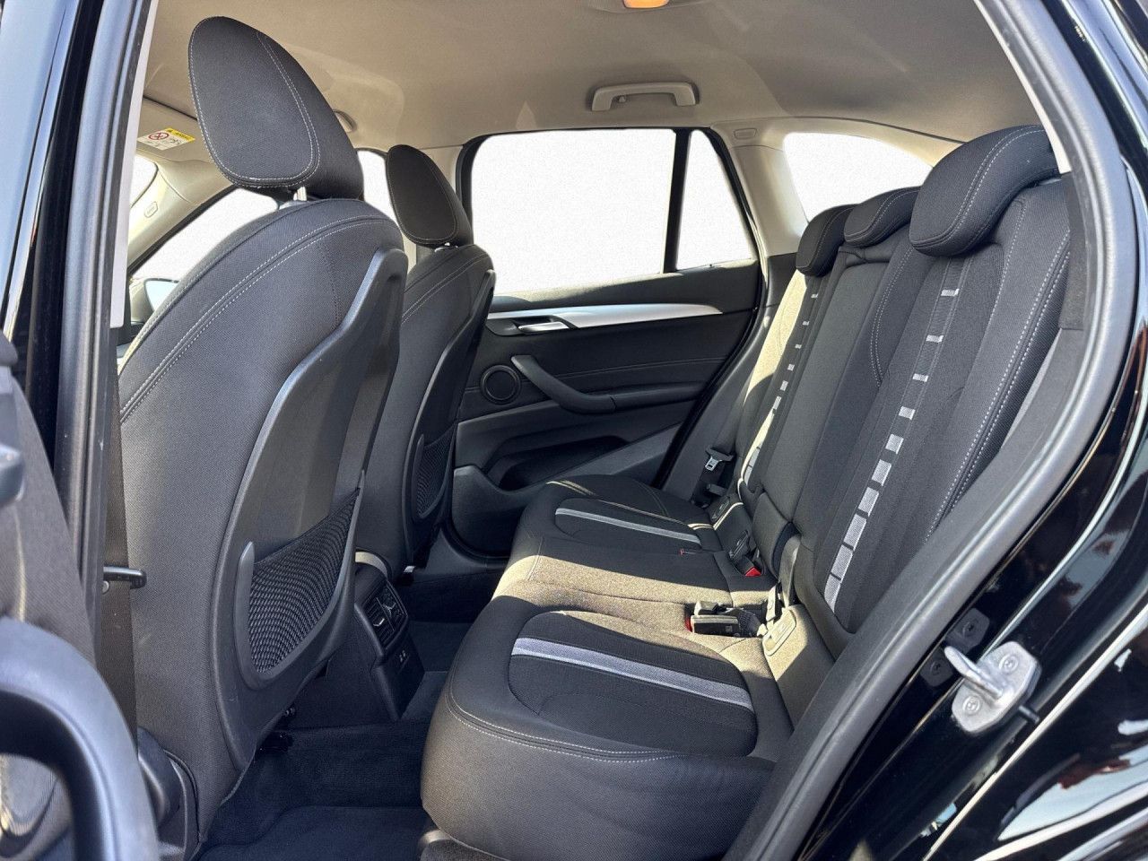 BMW X1 18dA Advantage Navi,LED,Parkass,Sportsi,SHZ foto 15