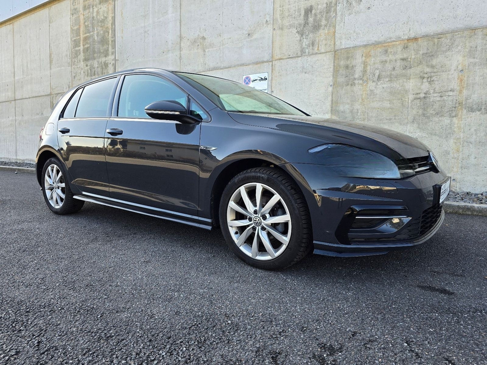Volkswagen Golf VII R-line 2.0TDI 150PS DSG Navi AHK LED foto 12