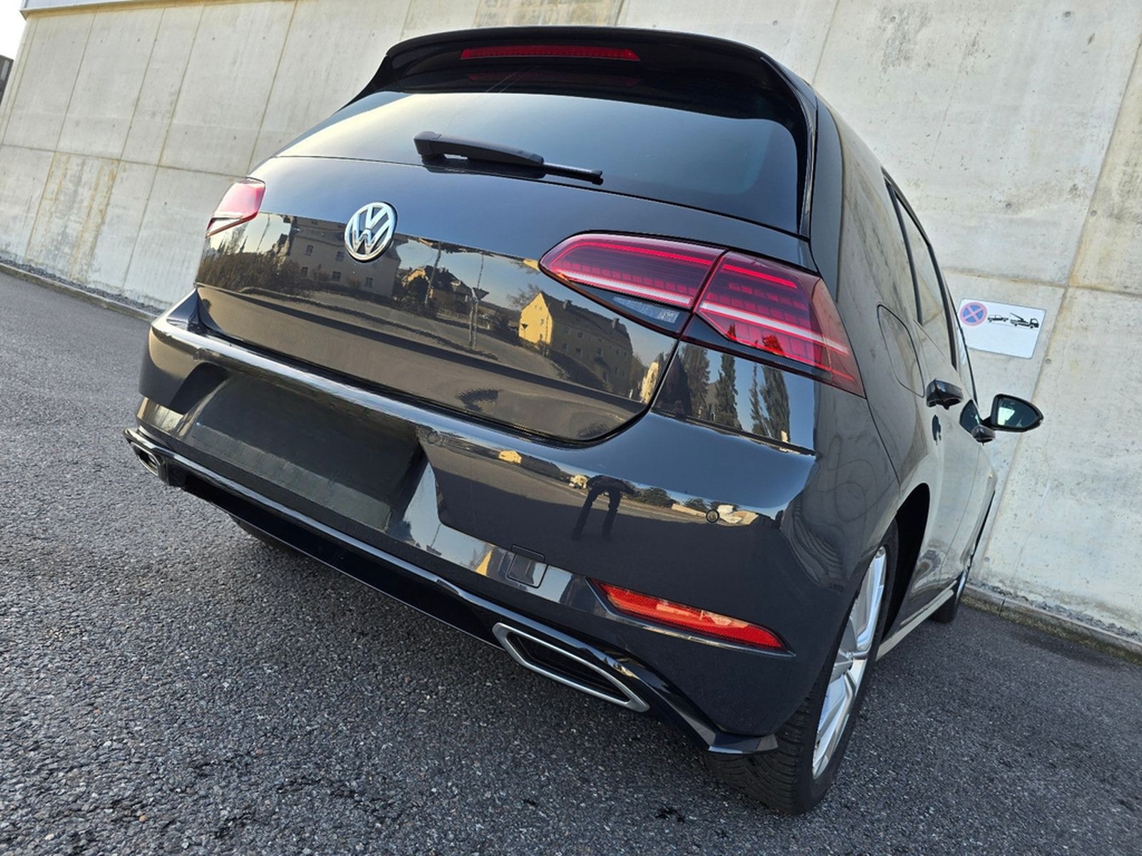 Volkswagen Golf VII R-line 2.0TDI 150PS DSG Navi AHK LED foto 15