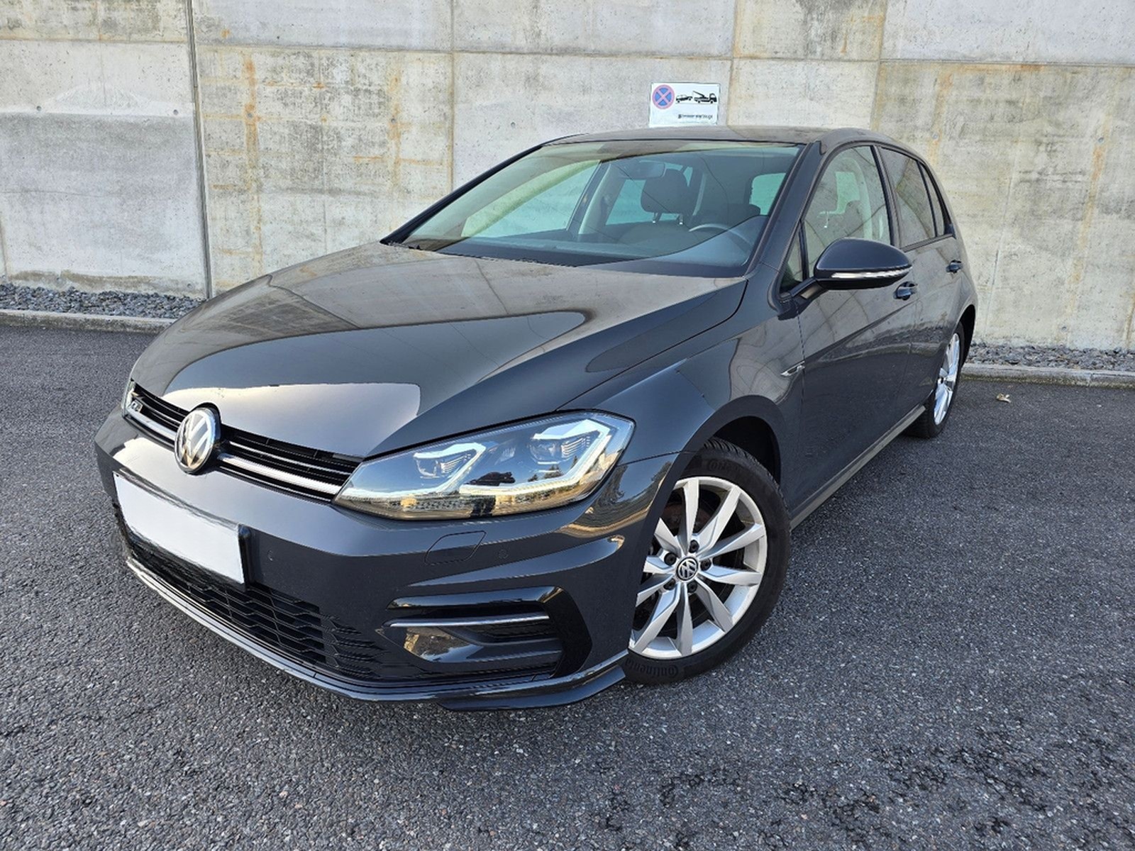 Volkswagen Golf VII R-line 2.0TDI 150PS DSG Navi AHK LED foto 18