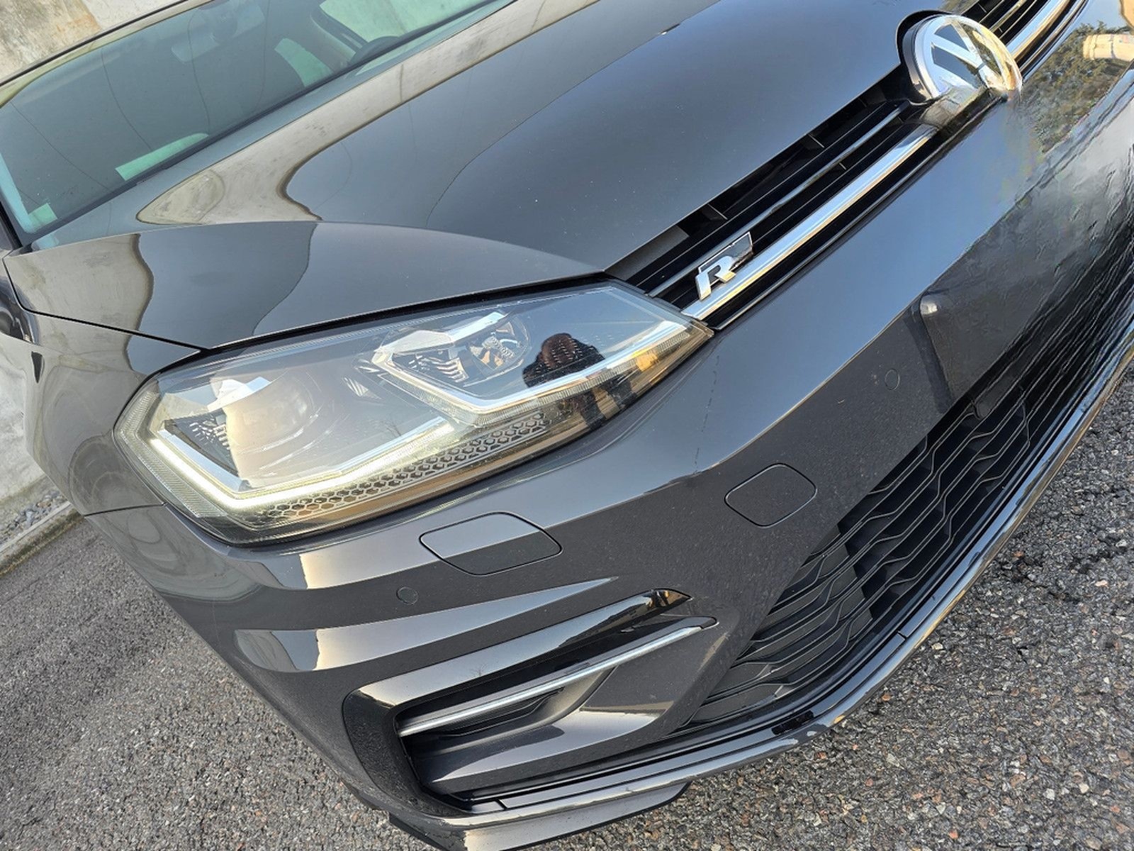 Volkswagen Golf VII R-line 2.0TDI 150PS DSG Navi AHK LED foto 5