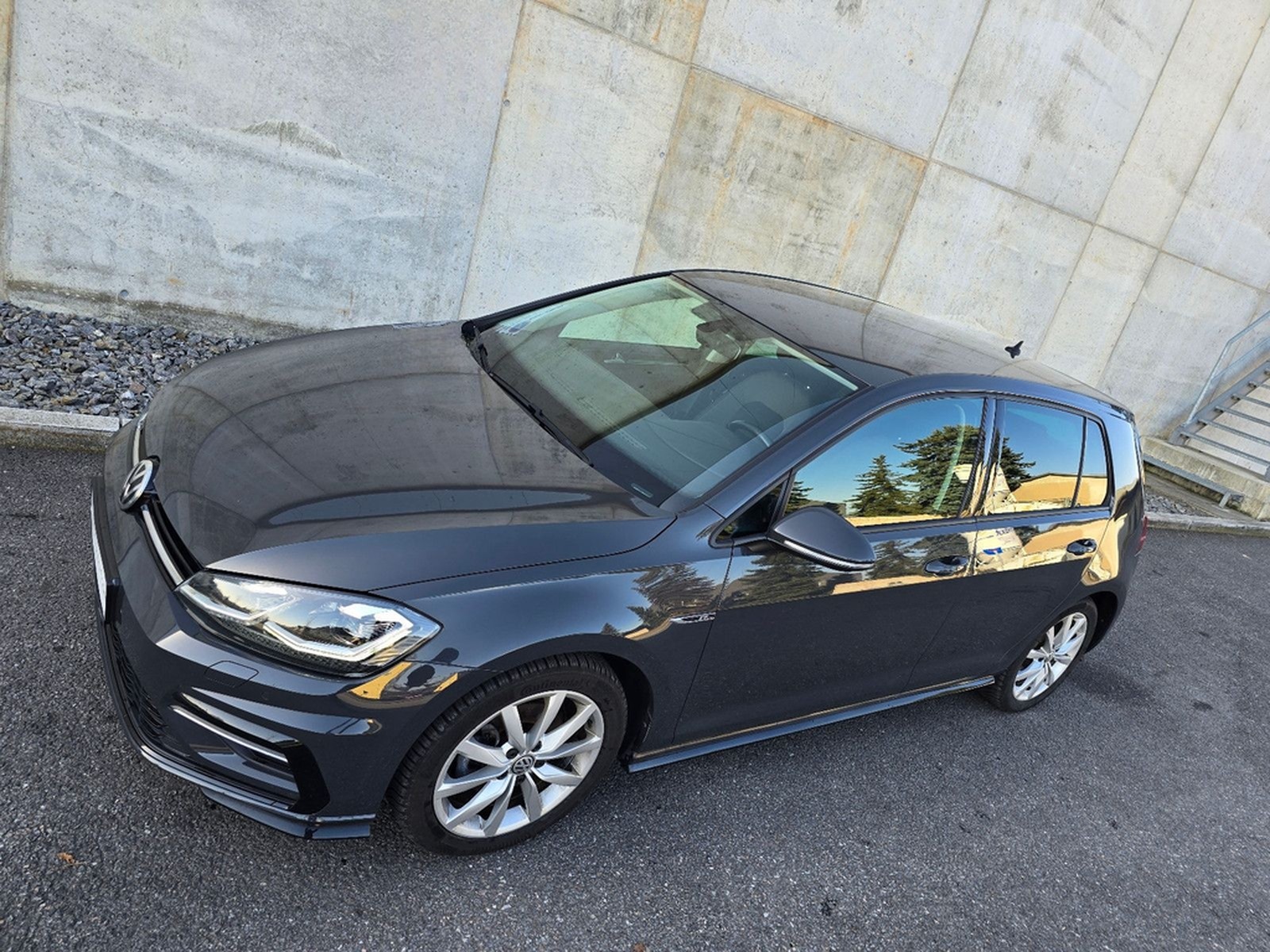 Volkswagen Golf VII R-line 2.0TDI 150PS DSG Navi AHK LED foto 7