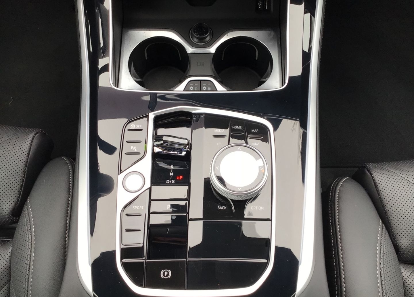 BMW X5 xDrive40d M Sport Pro AHK/ACC/Panorama/Massag foto 9