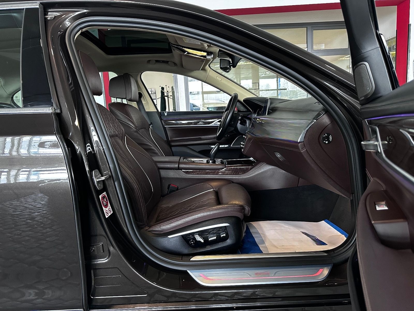 BMW 750d xDrive CarbonCore//Laser//Ambiente foto 15