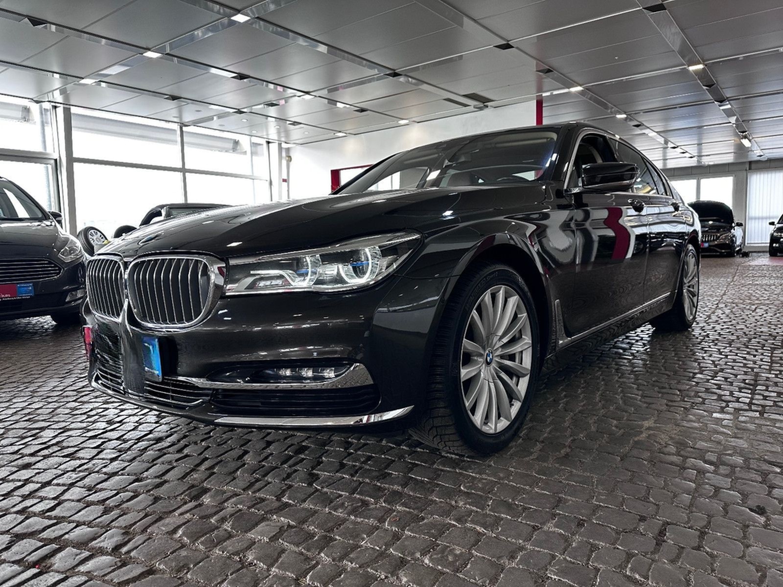 BMW 750d xDrive CarbonCore//Laser//Ambiente foto 3