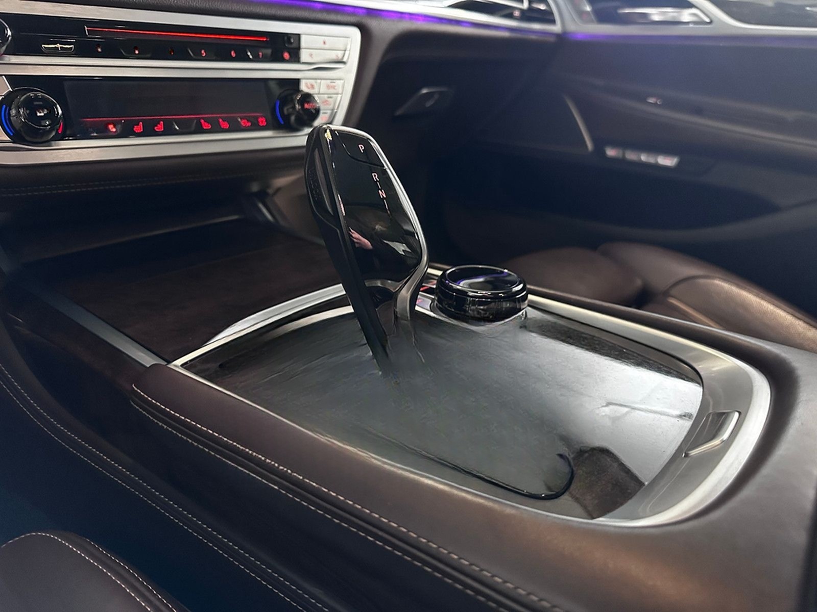 BMW 750d xDrive CarbonCore//Laser//Ambiente foto 21