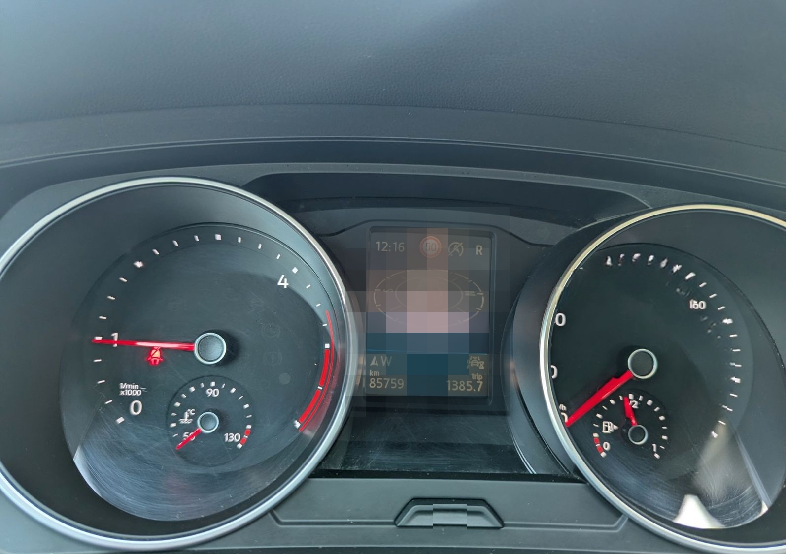 Volkswagen Tiguan Life *AHK**Navi*Kamera*Spurhalte*1.Hd.* foto 15
