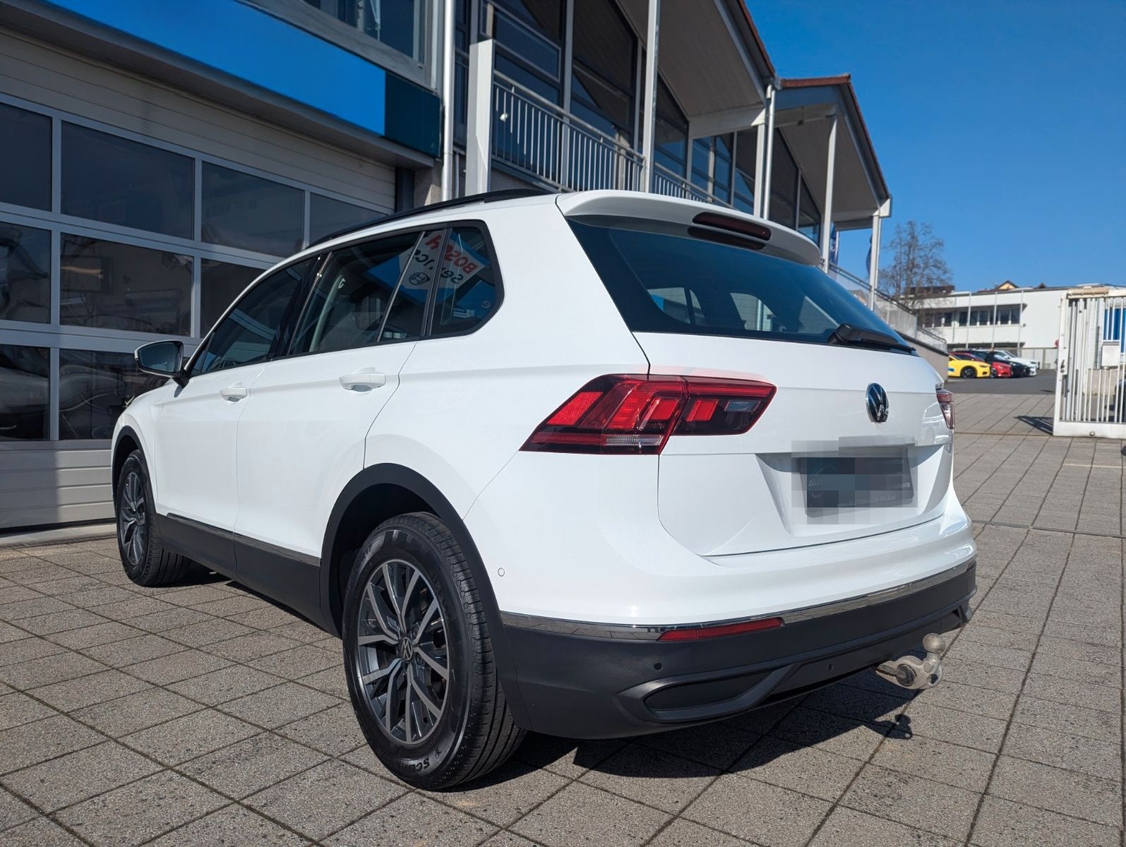 Volkswagen Tiguan Life *AHK**Navi*Kamera*Spurhalte*1.Hd.* foto 8