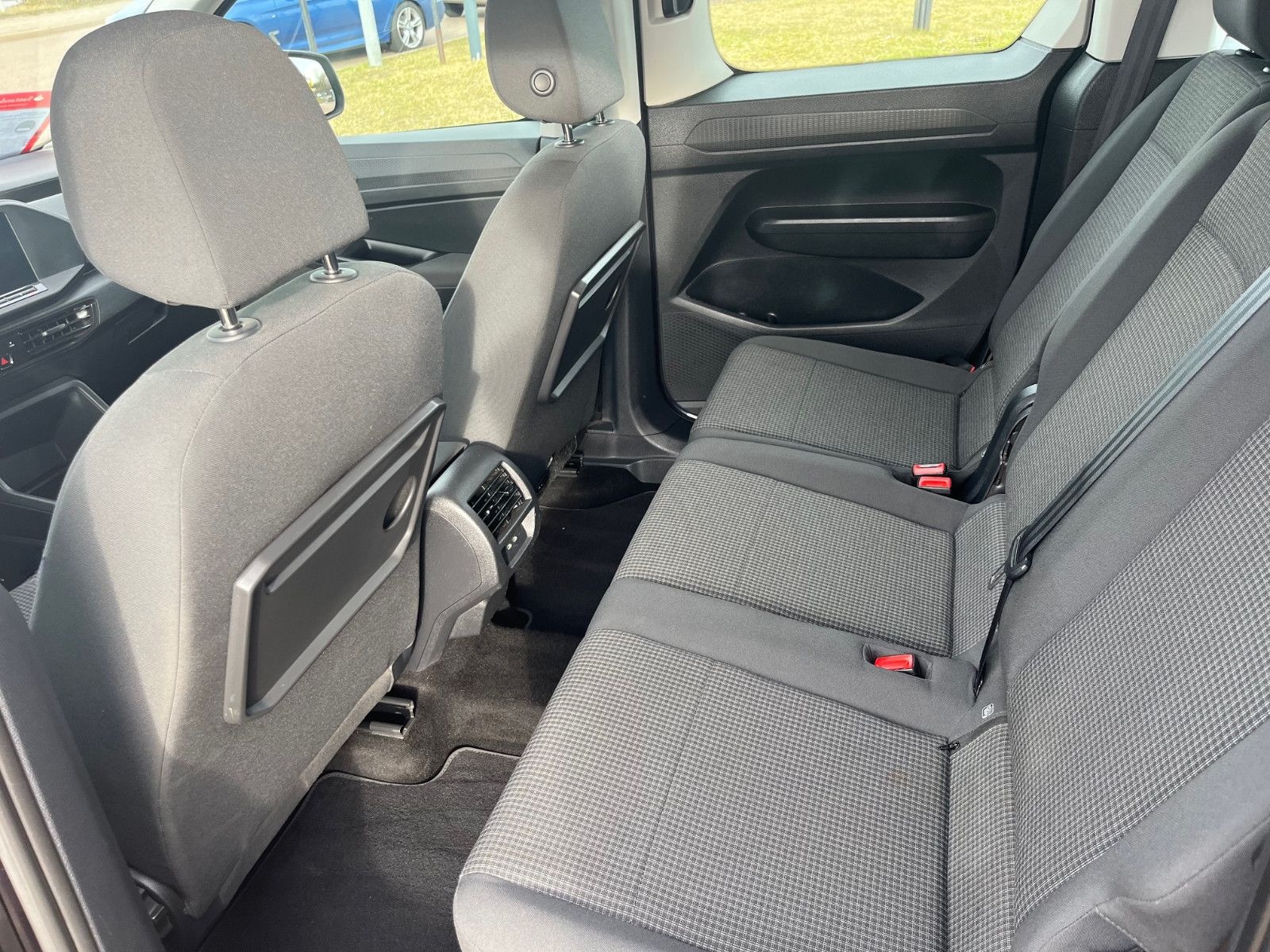 Volkswagen Caddy 4Motion mit PDC+Standhzg.+Garantie foto 15
