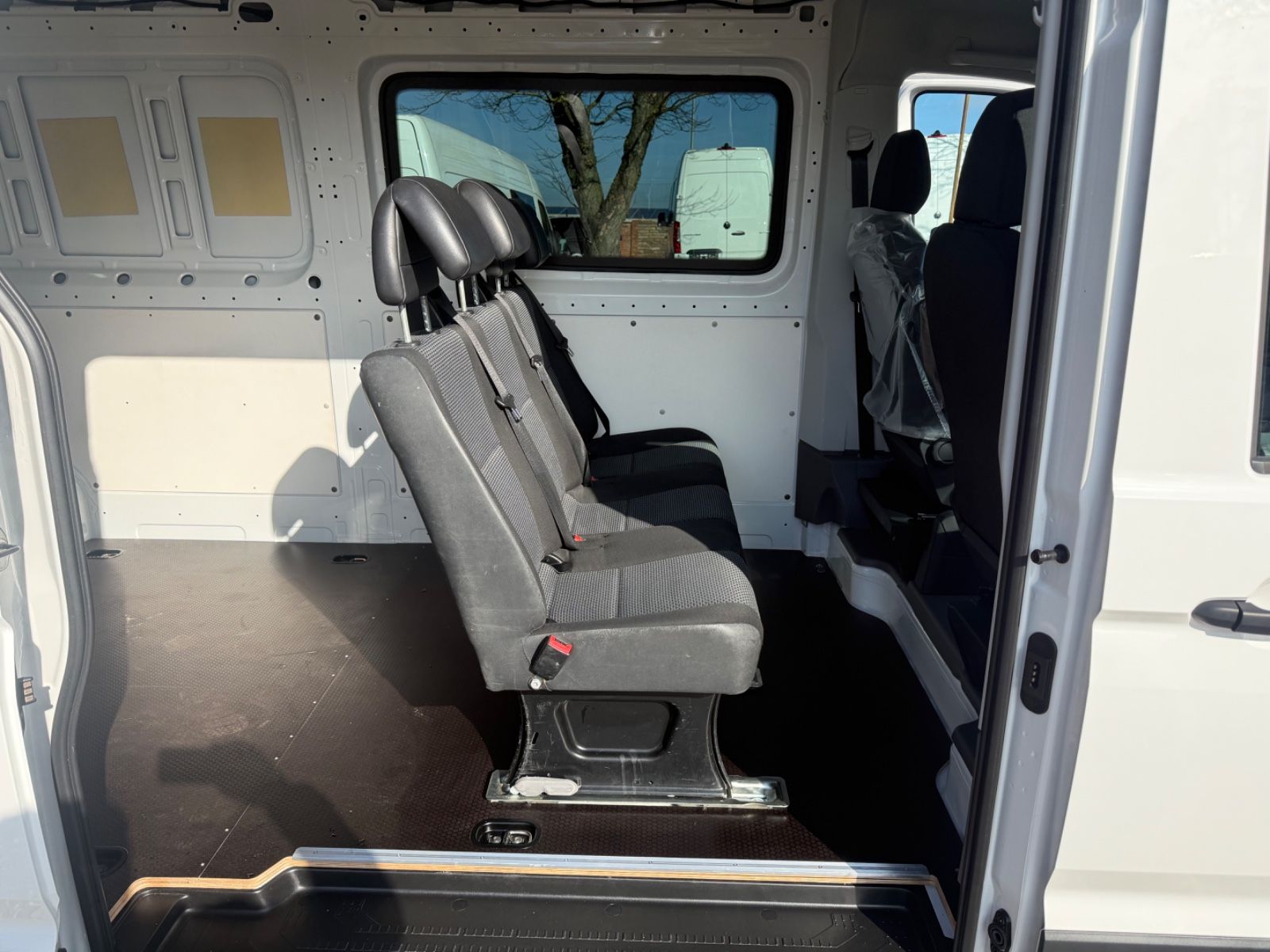 Volkswagen Crafter Plus Mixto Superhoch 5-Sitzer Automatik foto 11