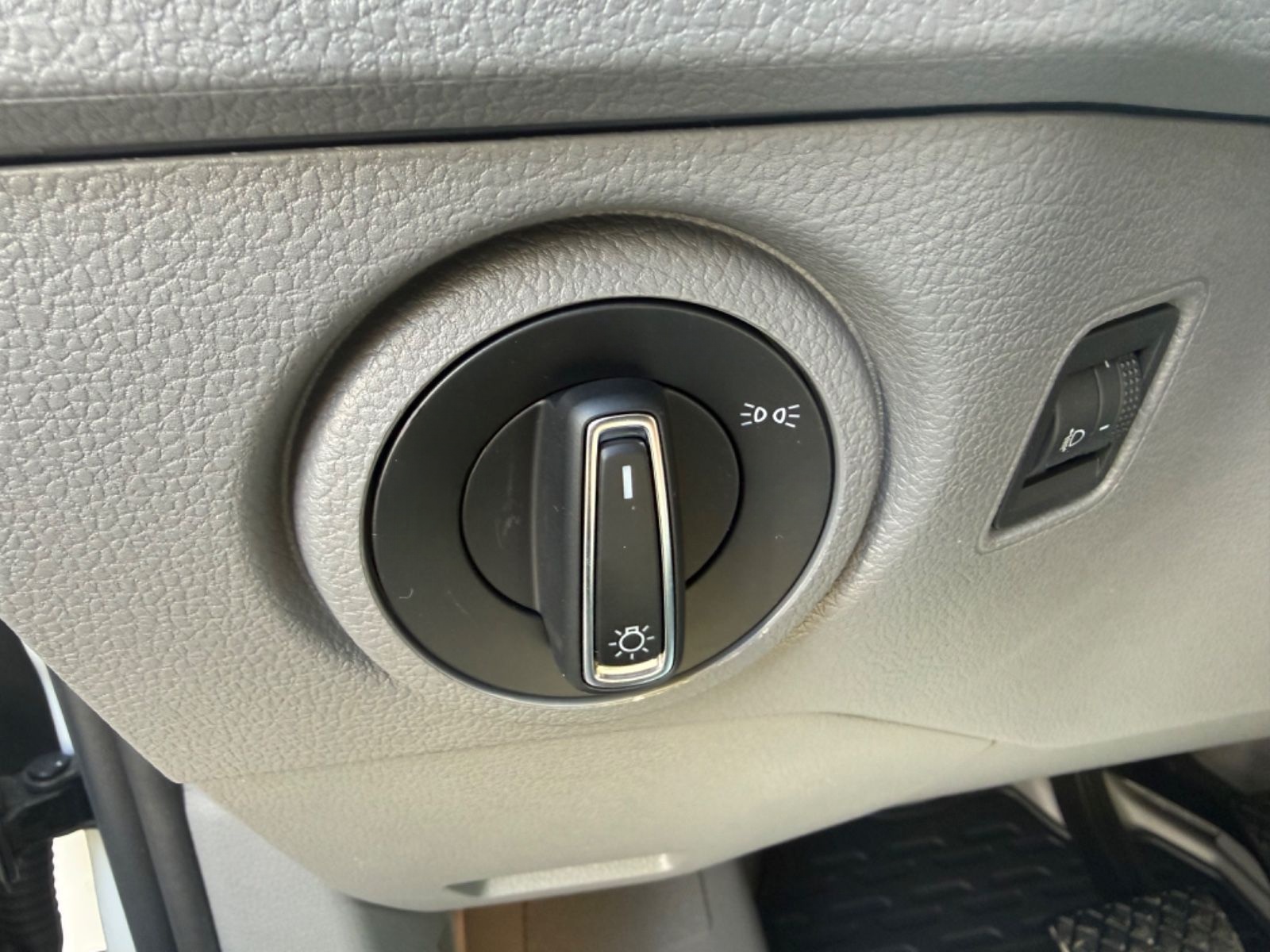 Volkswagen Crafter Plus Mixto Superhoch 5-Sitzer Automatik foto 15