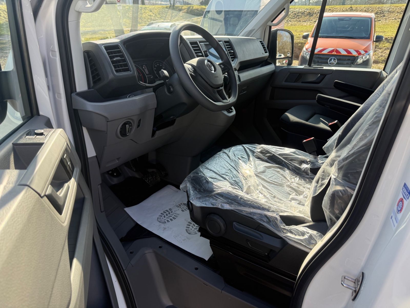 Volkswagen Crafter Plus Mixto Superhoch 5-Sitzer Automatik foto 8