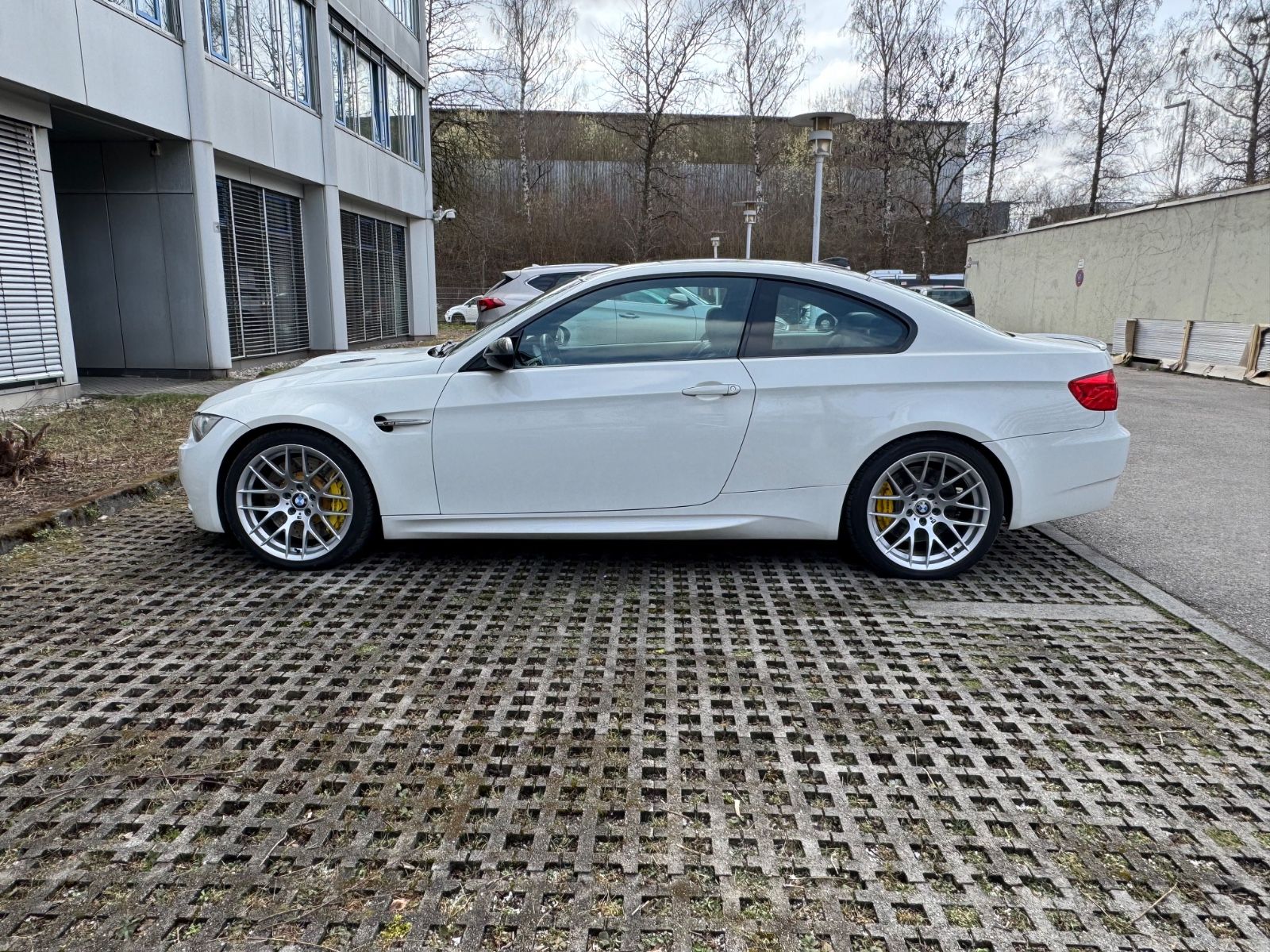 BMW M3 Coupe DKG LCI*Leder*Bi-Xenon*netto: 34.286 foto 5
