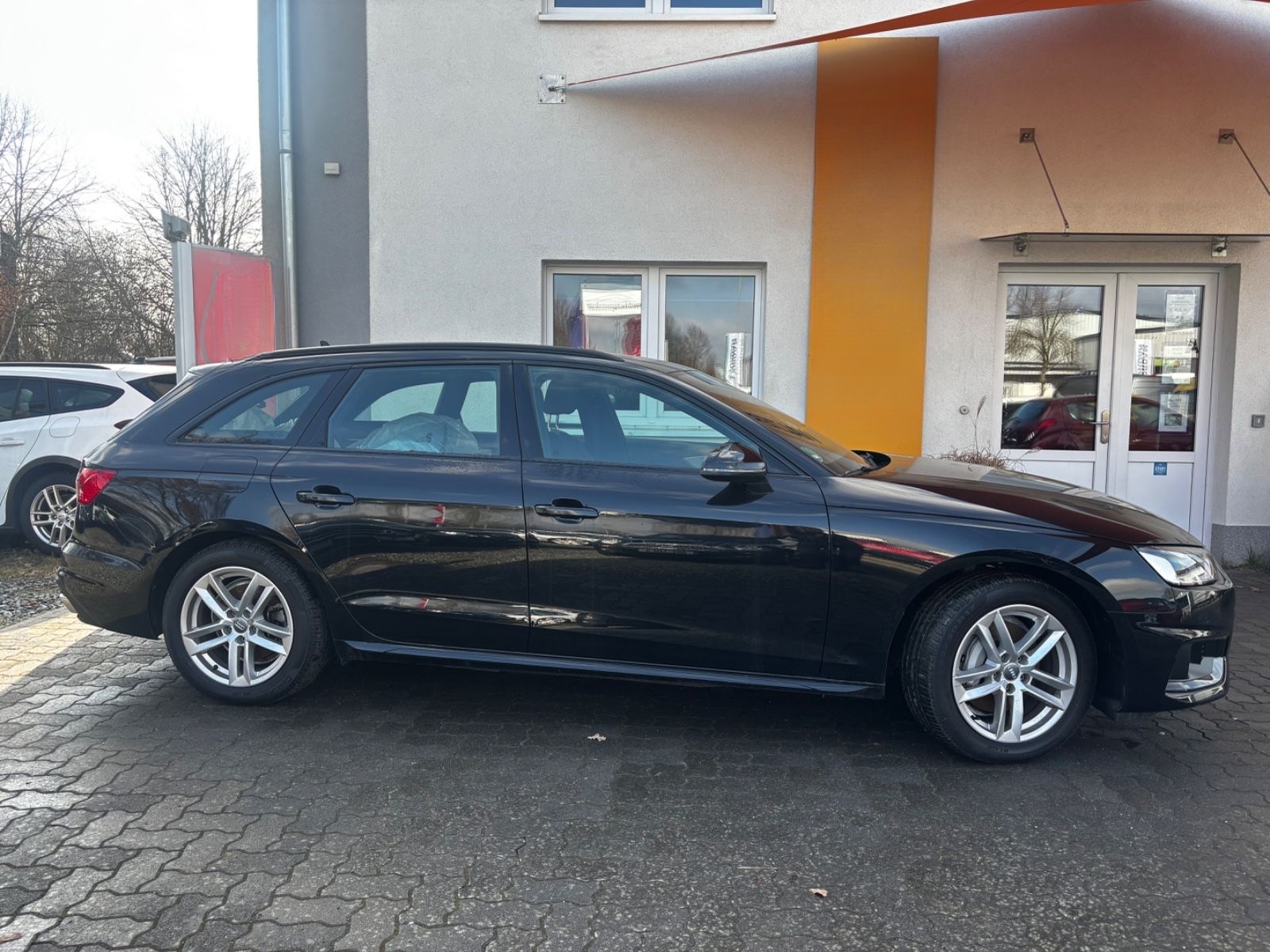 Audi A4 Avant 40 TDI advanced Automatik Ahk foto 3
