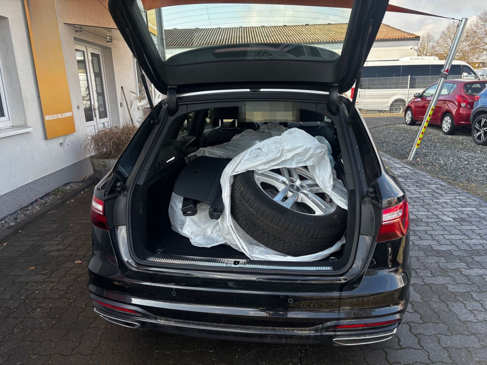 Audi A4 Avant 40 TDI advanced Automatik Ahk foto 9