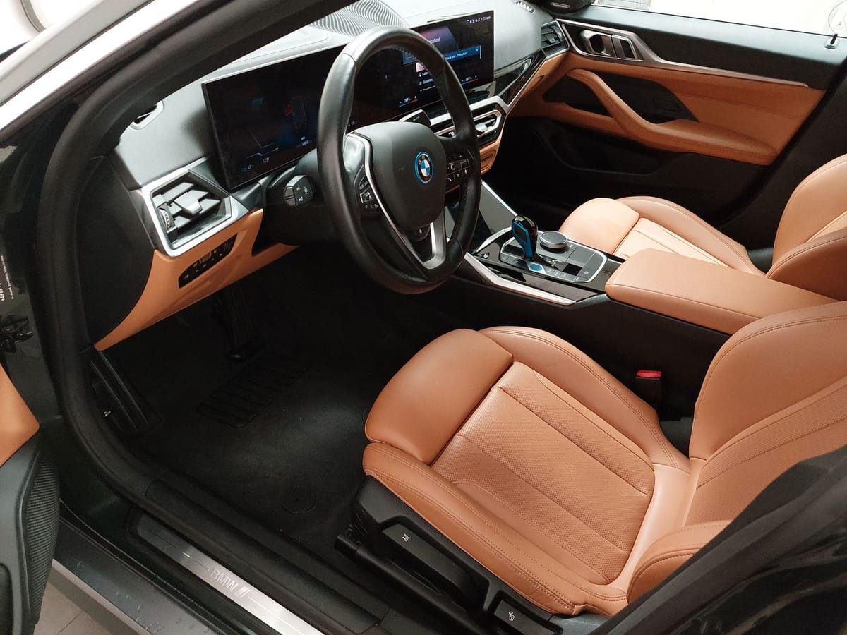 BMW i4 Gran Coupé eDrive40 Leder Navi LED RFK Shz foto 6
