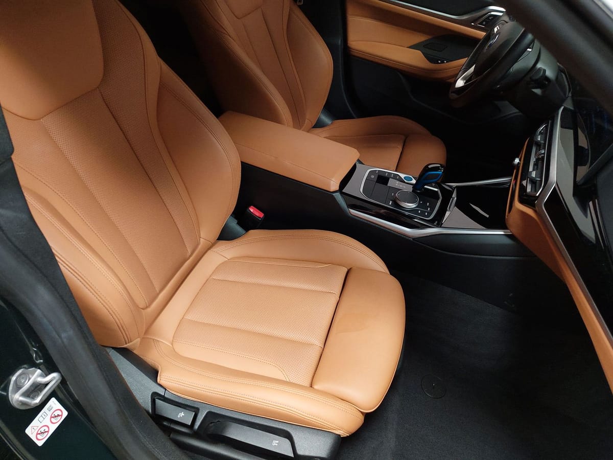 BMW i4 Gran Coupé eDrive40 Leder Navi LED RFK Shz foto 10