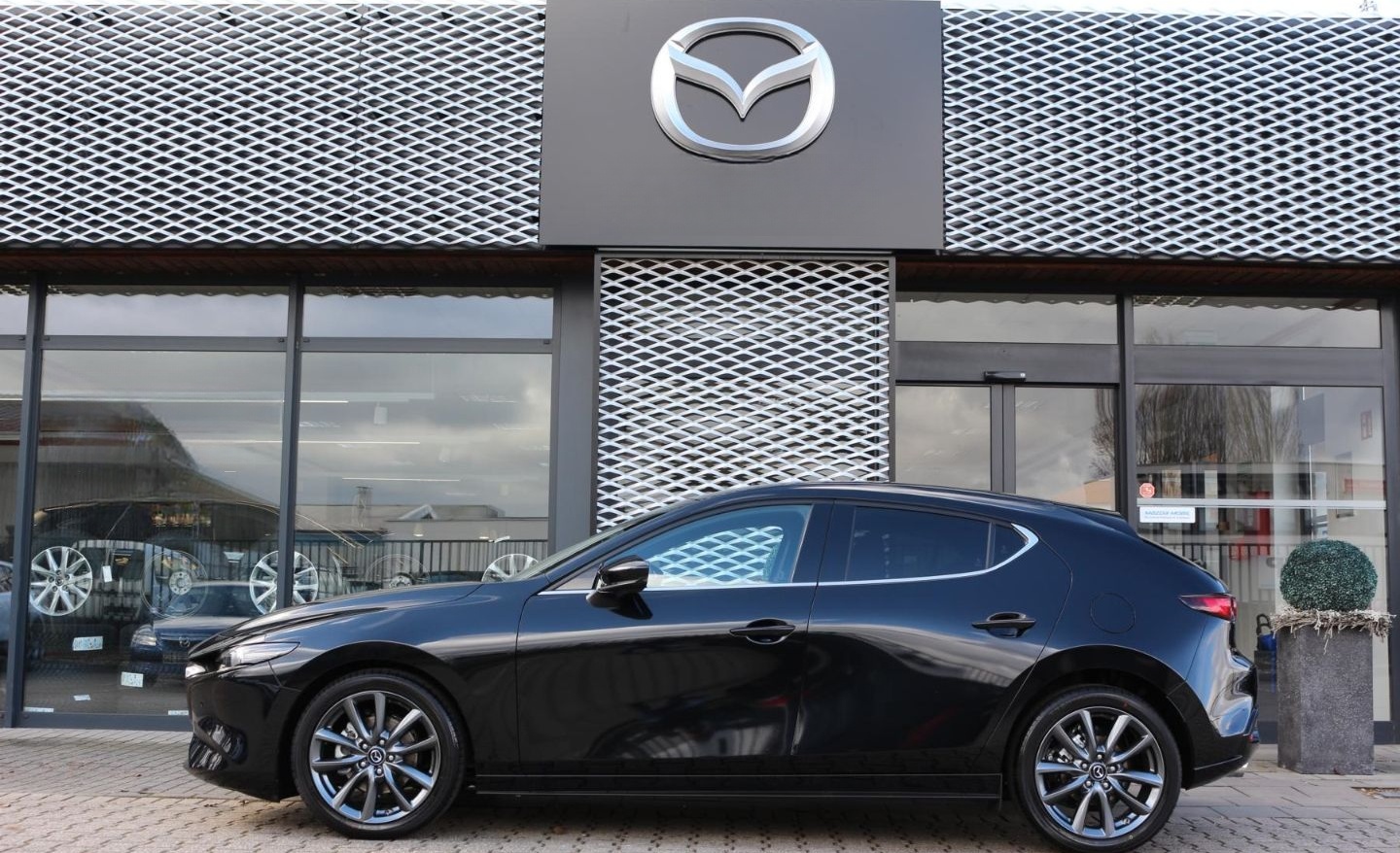Mazda 3 Selection+BOSE+360°CAM+AHK !! foto 2