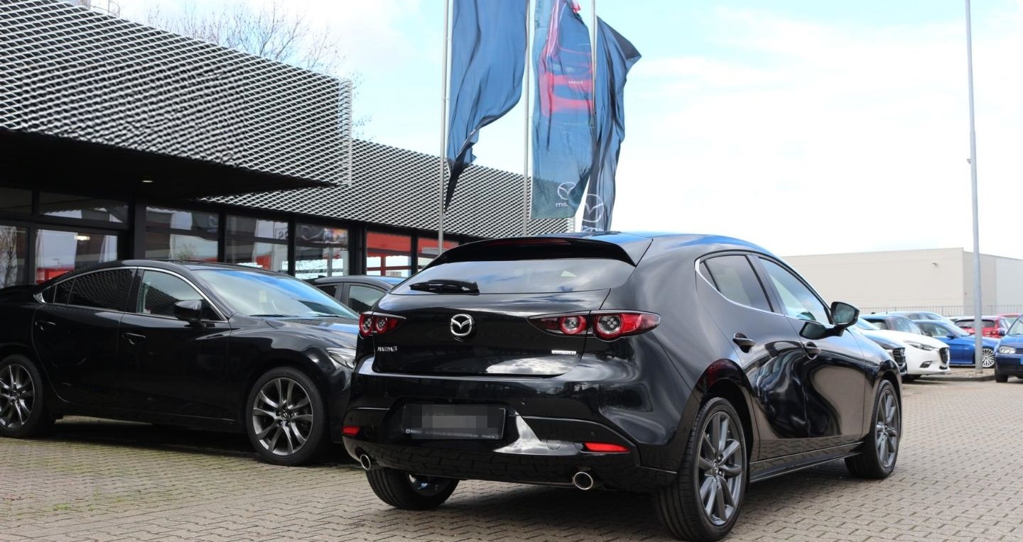 Mazda 3 Selection+BOSE+360°CAM+AHK !! foto 5