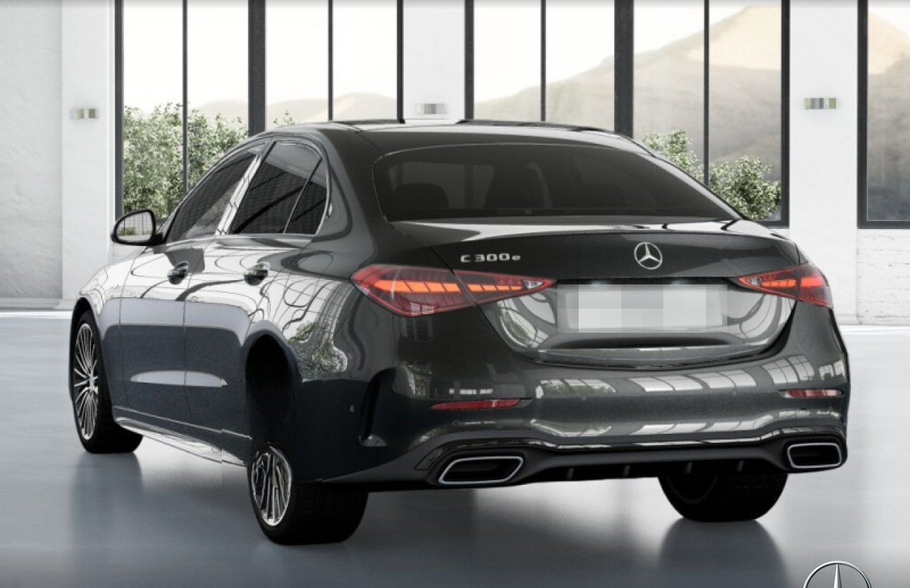 Mercedes-Benz C 300 e AMG+NIGHT+PANO+360+19"+TOTW+KEYLESS+9G foto 21