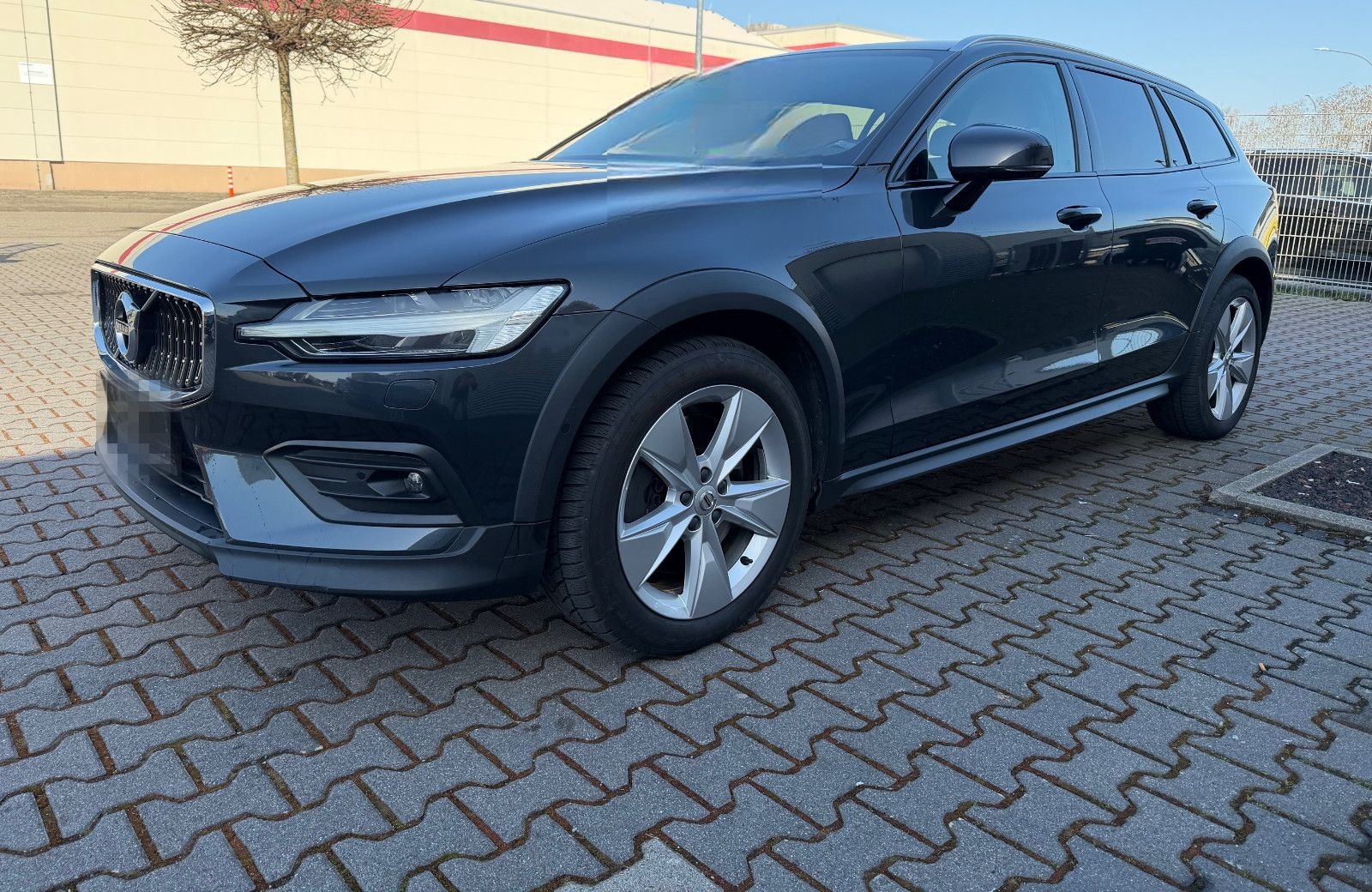 Volvo V60 D4 Cross Country Pro AWD RADAR+F-LED+h/k+CAM foto 3