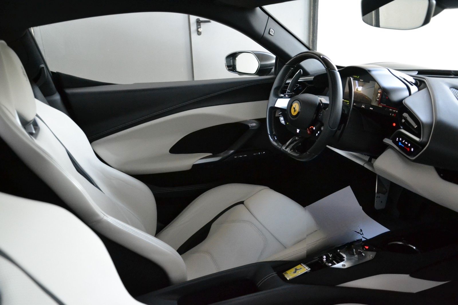 Ferrari 296 GTB DCT*LIFT*360*JBL*CARPLAY*SITZKLIMA*PPF!* foto 24