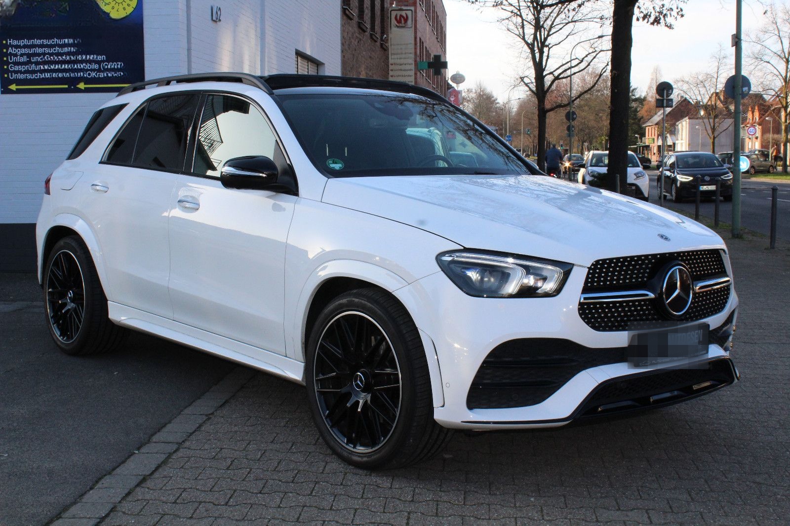 Mercedes-Benz GLE 350 d 4M+AMG LINE+PANO+360°KAMERA+BURMESTER foto 3