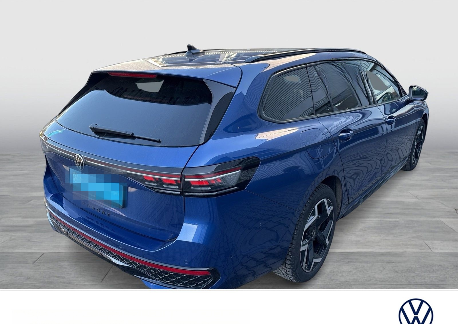 Volkswagen Passat Variant 1.5 HYBRID R-LINE BLACKSTYLE PANO foto 6